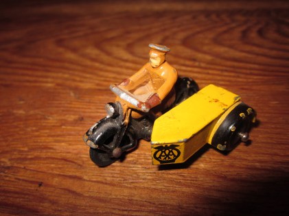 Dinky AA Motorcycle Patrol 1
